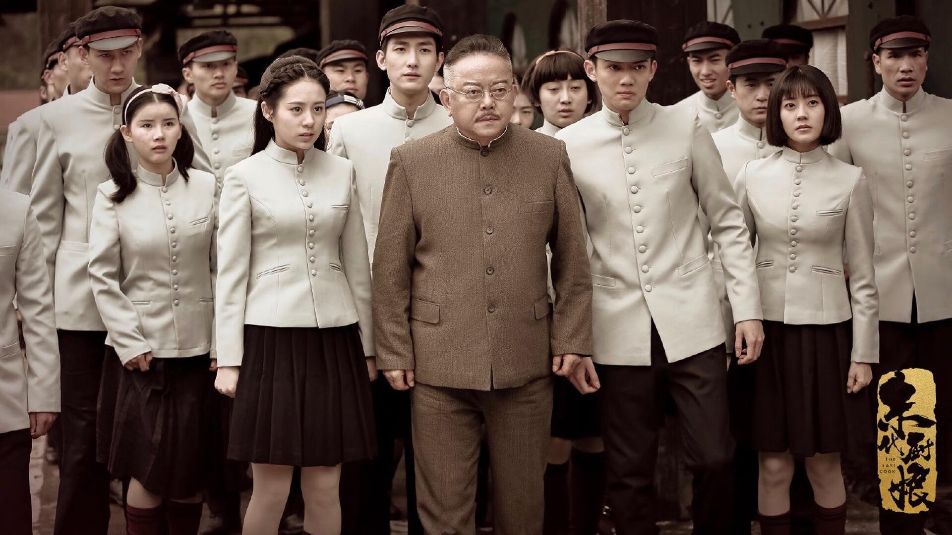 _家庭趣味运动日：亲子互动乐趣多_，家庭趣味运动会图片