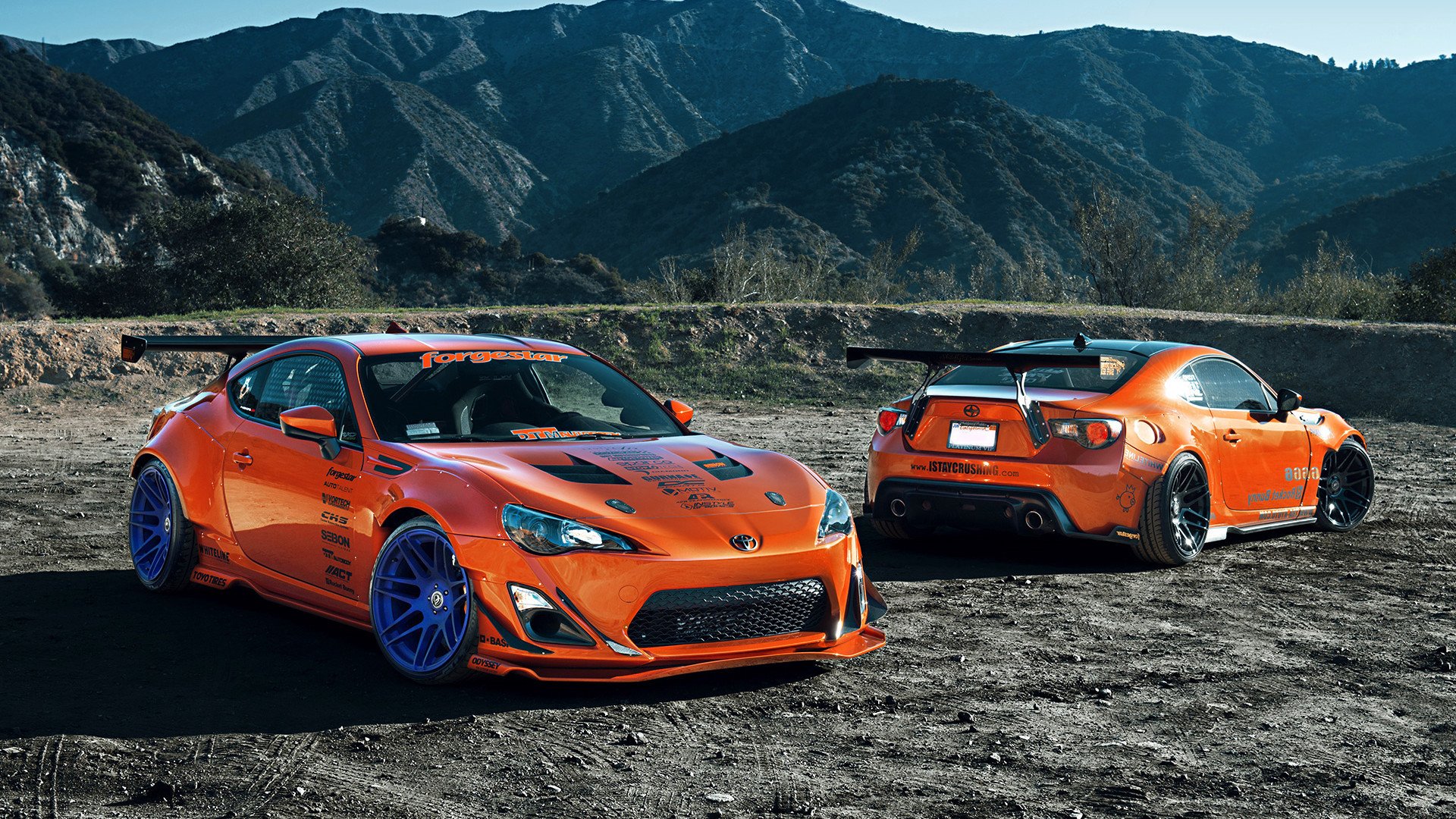 “中国足球运动员首次入驻国际联赛,开启海外征程”,中国有哪些足球运动员在国外联赛