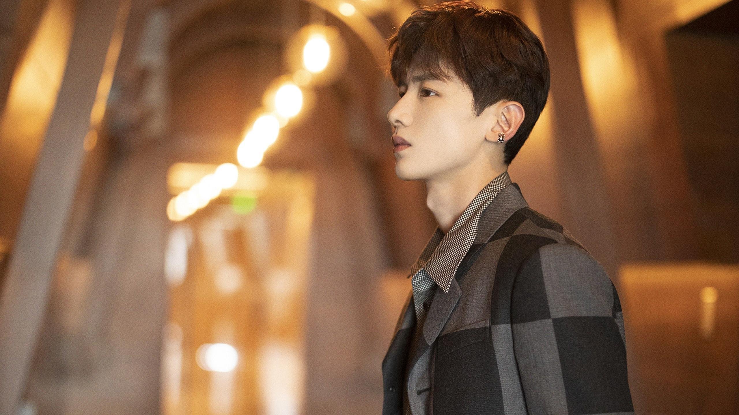 狼堡主场大获全胜，实现四连胜，追赶积分榜领先者，狼堡冠军阵容