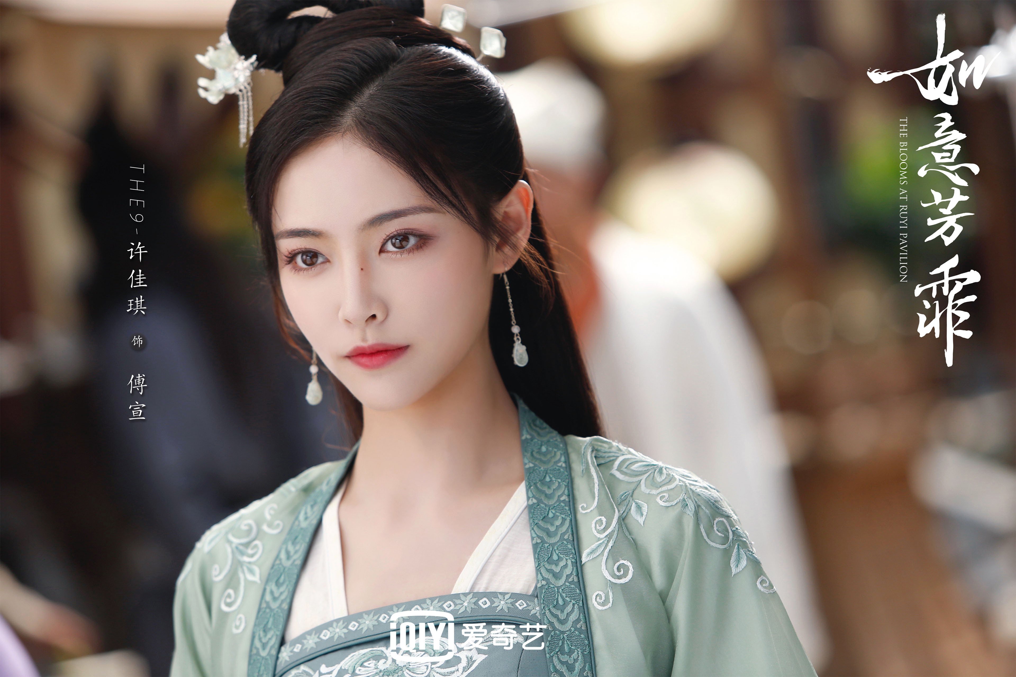 “定向越野:东部新区赛场,挑战体能与导航的极限”